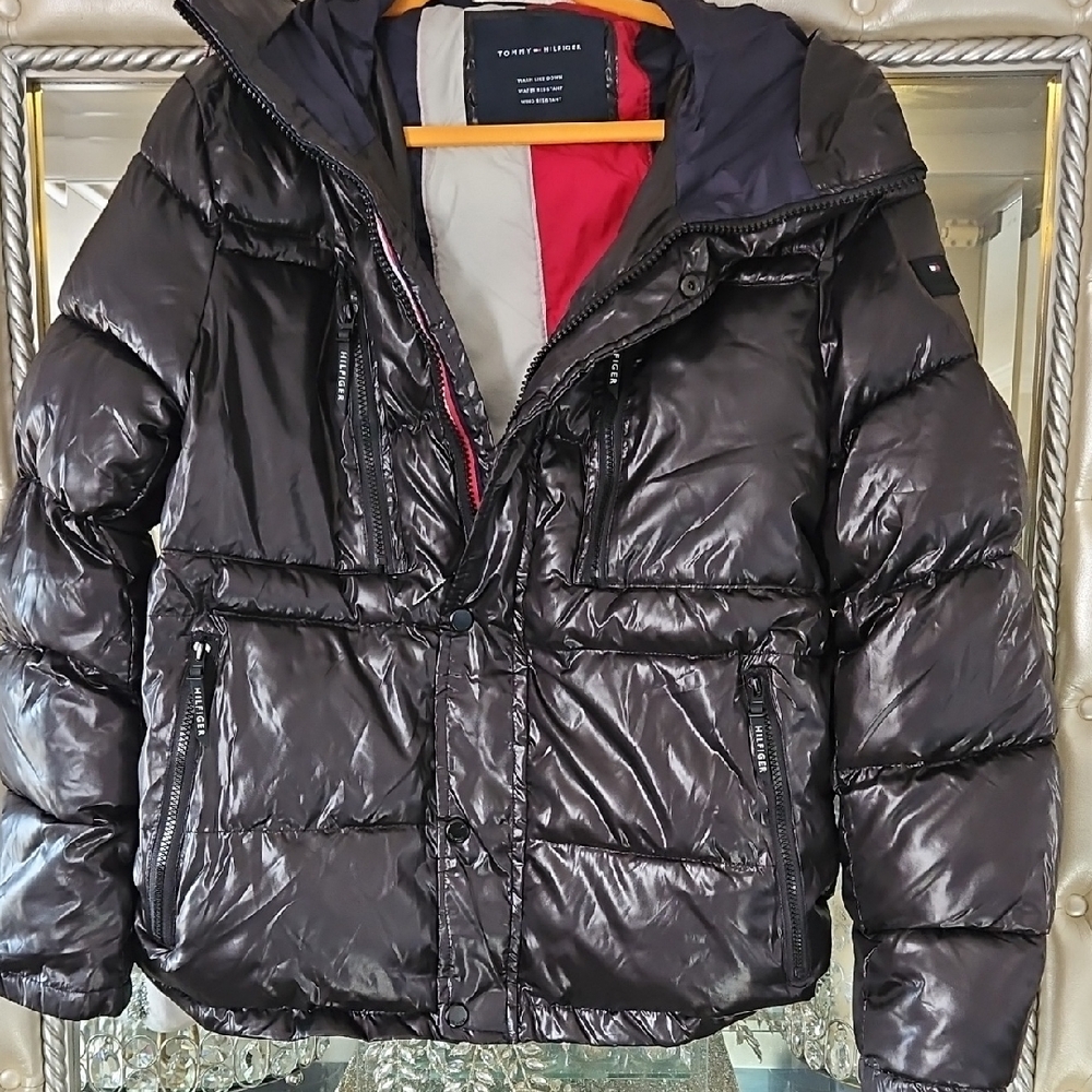 Tommy Hilfiger Shiny Black Puffer Jacket with Hood